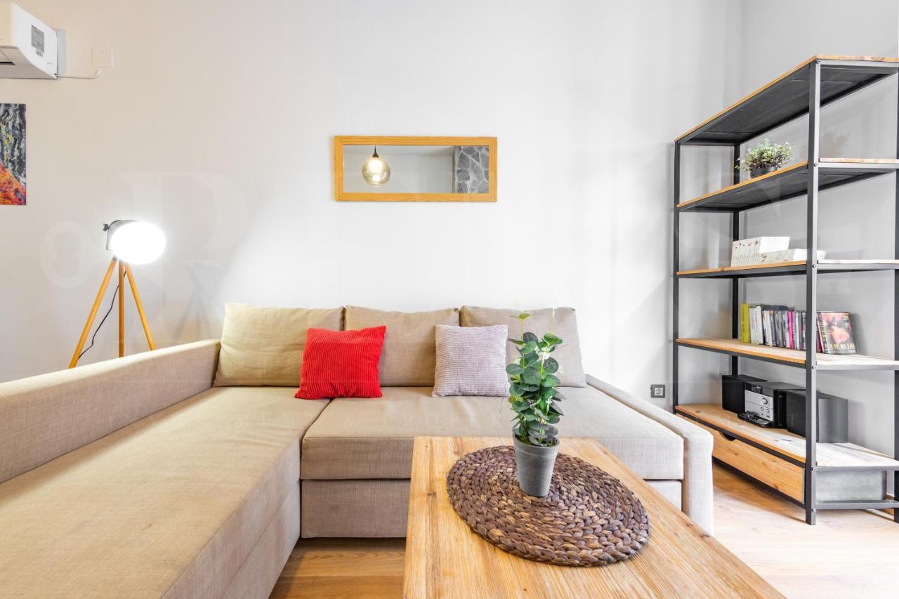 Cozy Flat With Common Pool & Parking - Center By Rems Málaga Exterior foto