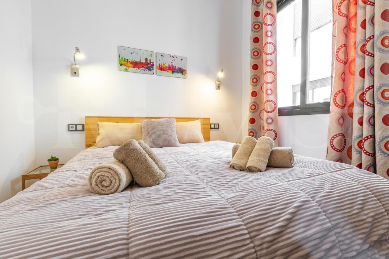 Cozy Flat With Common Pool & Parking - Center By Rems Málaga Exterior foto