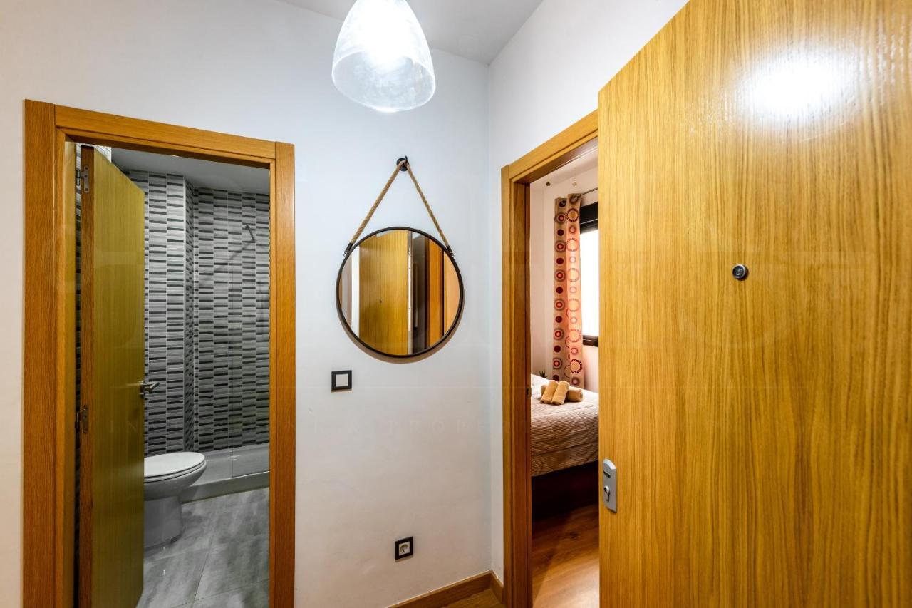 Cozy Flat With Common Pool & Parking - Center By Rems Málaga Exterior foto